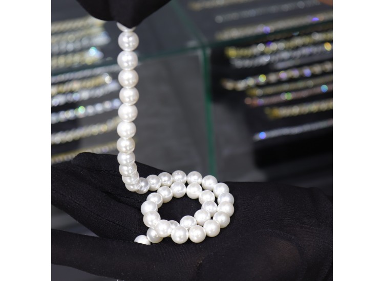 10mm Porcelain Pearl Necklace